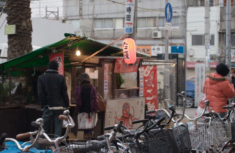 quán Takoyaki trên đường phố Nhật quán Takoyaki trên đường phố Nhật